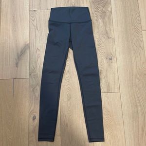 Fleo leggings charcoal grey size small inseam 28”